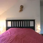לינה וארוחת בוקר Au Coeur De 3*