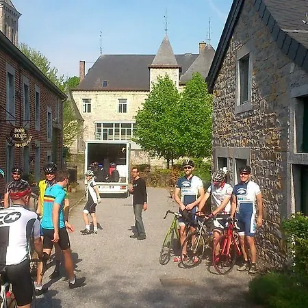 B ＆ B オー クール ド ヴィレー ベッド・アンド・ブレックファスト 3*