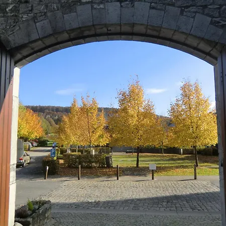 B ＆ B オー クール ド ヴィレー ベッド・アンド・ブレックファスト 3*