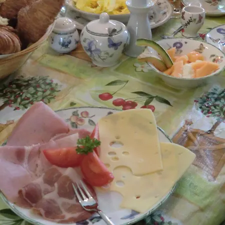 Au Coeur De Frühstückspension Villers-Sainte-Gertrude