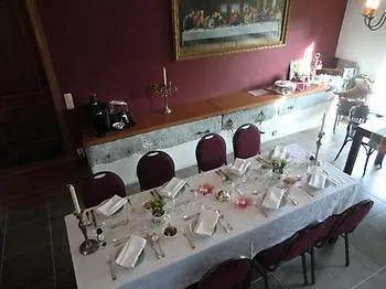 ベッド・アンド・ブレックファスト B ＆ B オー クール ド ヴィレー