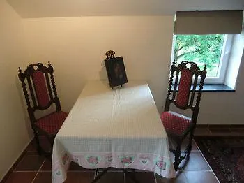 B ＆ B オー クール ド ヴィレー 3* Villers-Sainte-Gertrude