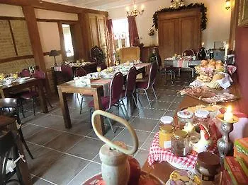ベッド・アンド・ブレックファスト B ＆ B オー クール ド ヴィレー Villers-Sainte-Gertrude