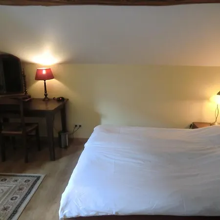 B ＆ B オー クール ド ヴィレー Villers-Sainte-Gertrude